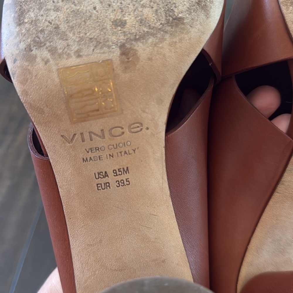 Vince Block Heel Brown Leather Sandals - Picture 8 of 8